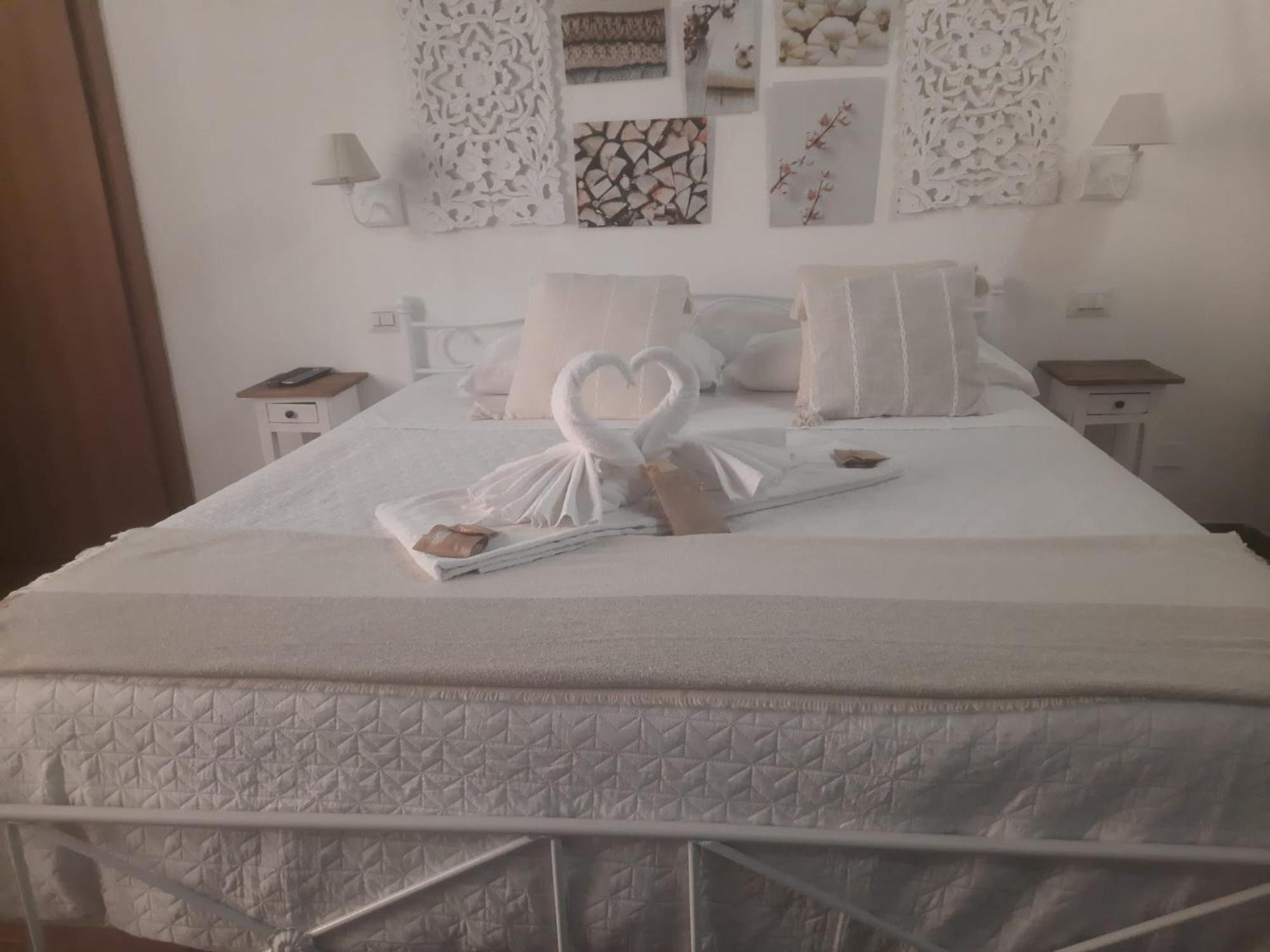 Stranamore Apartments Trastevere Рим Экстерьер фото
